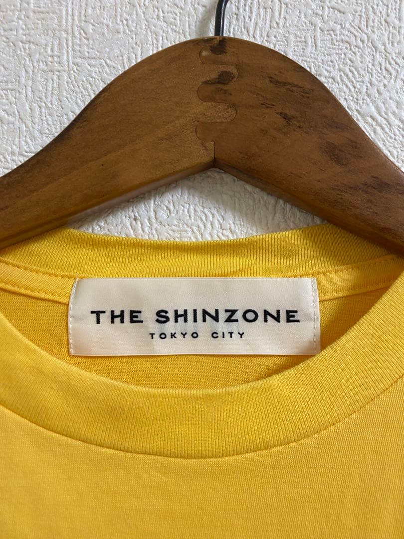 【みさ】THE SHINZONE ミッキーTシャツ 2023SS イエロー