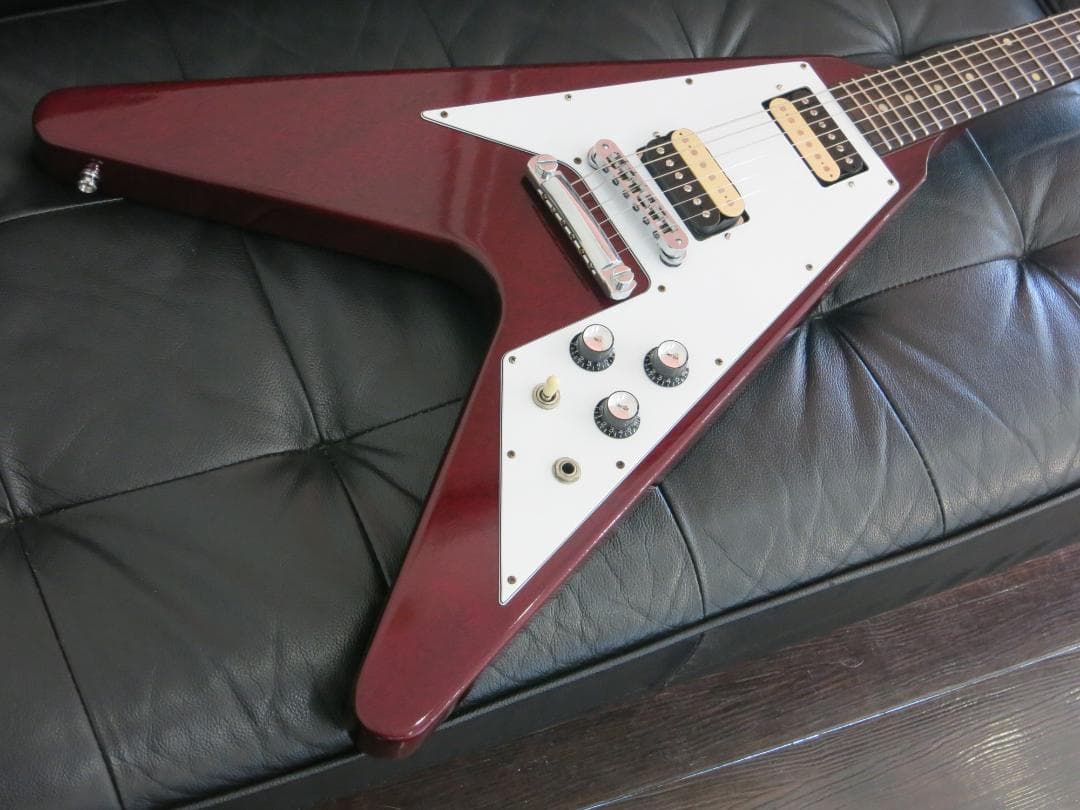 ギター Gibson Flying V'67 Custombucker Plus PU