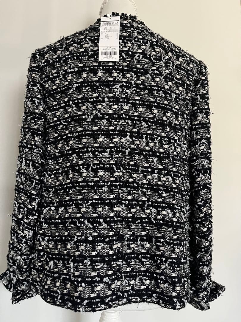 自由区　ラメツイードジャケット　新品　４４　大きいサイズ