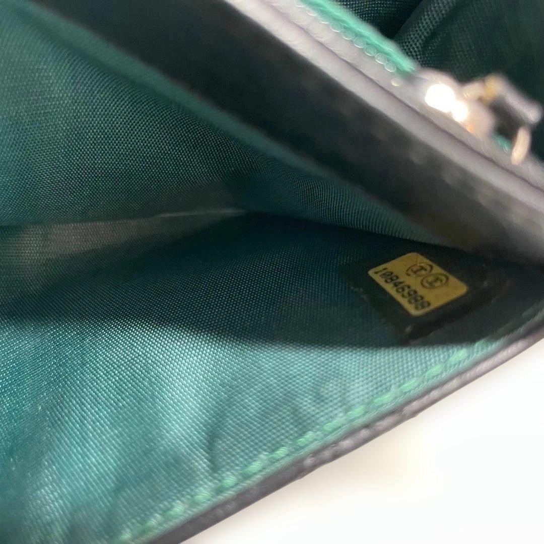CHANEL　ニューヨーク限定　マトラッセ　二つ折り財布　シリアルシール有