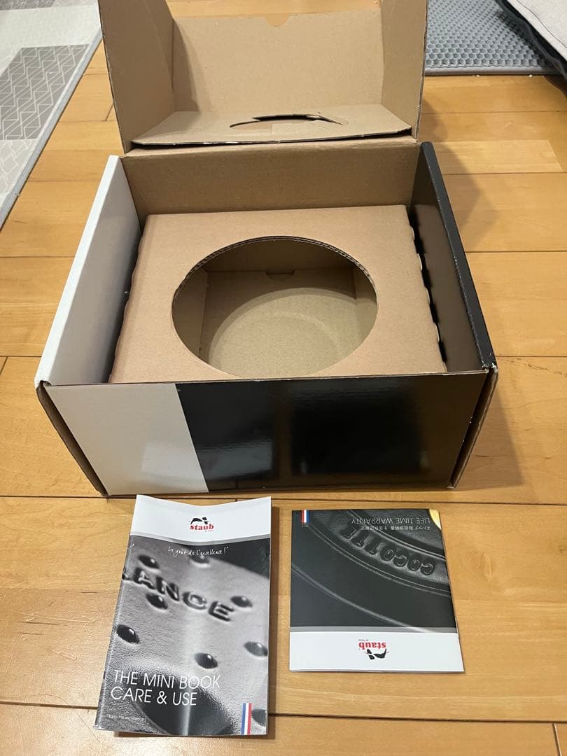新品未使用 Staub ラ・ココットde GOHAN M 16cm ブラック