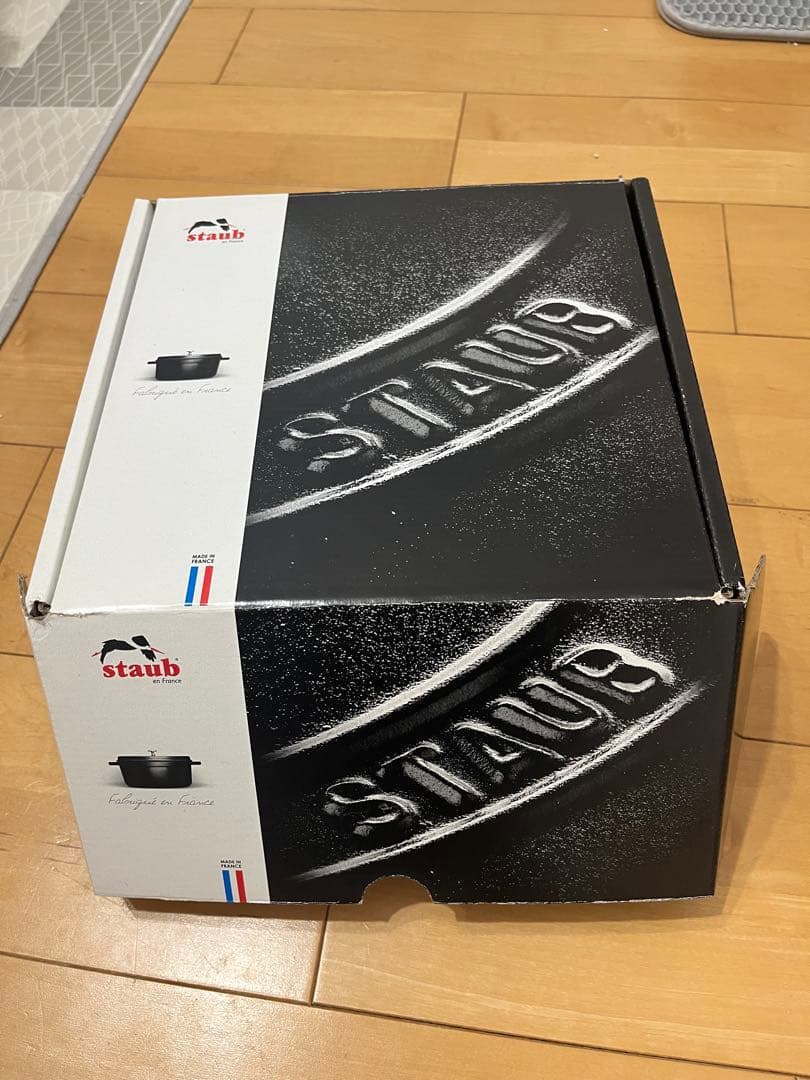 新品未使用 Staub ラ・ココットde GOHAN M 16cm ブラック