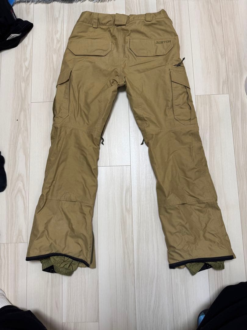 【ヒロ】BURTON スノーボードパンツ ベージュ