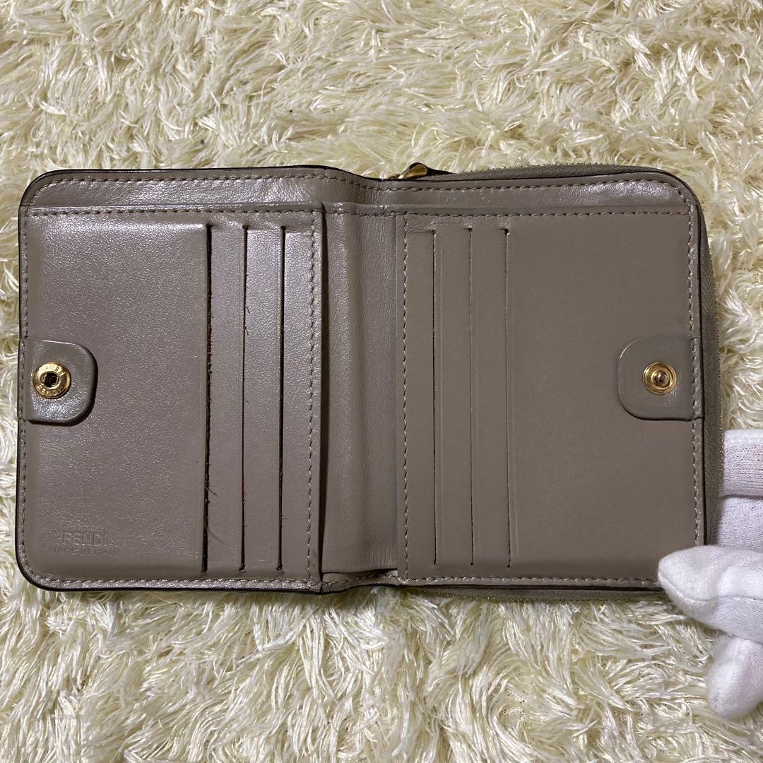 FENDI フェンディ 二つ折り財布 エフイズ グレー グレージュ