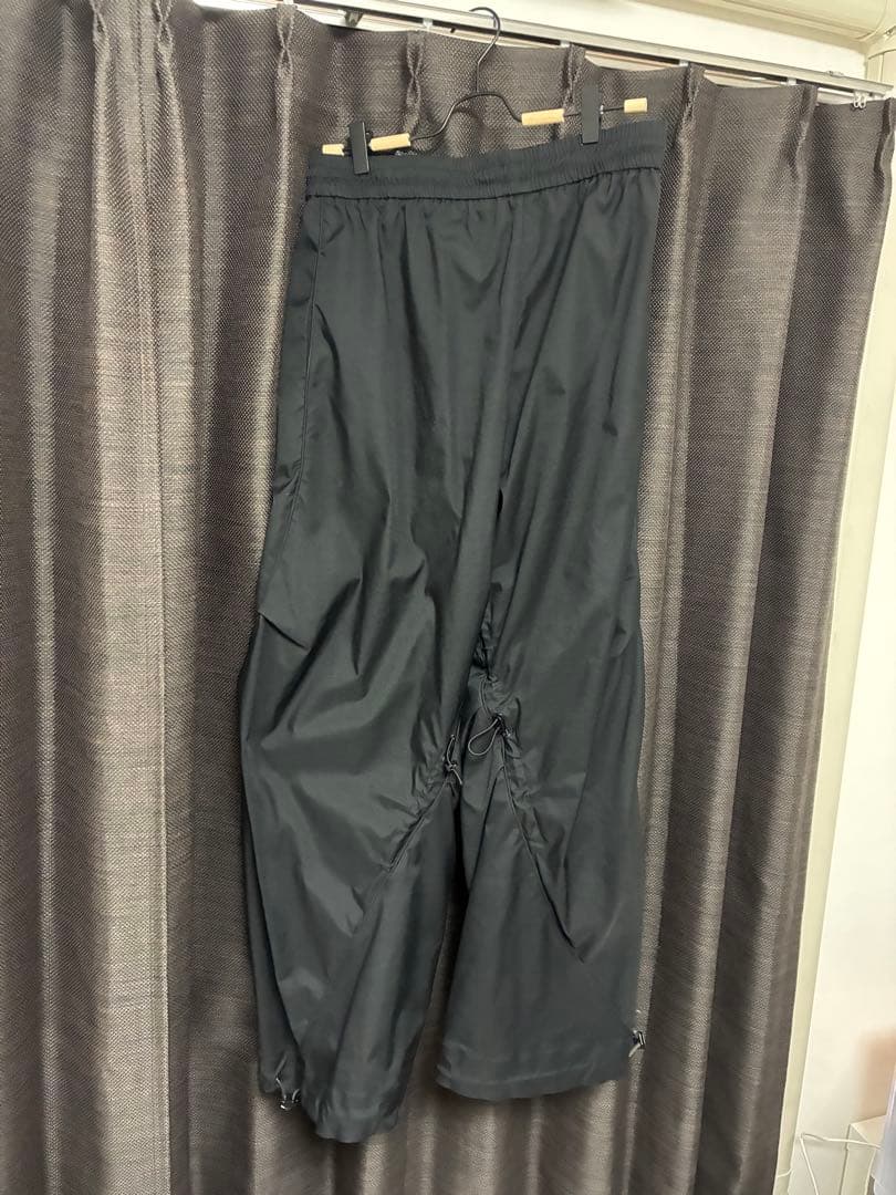 COMMON DIVISOR Sinuate パンツ　サイズ1