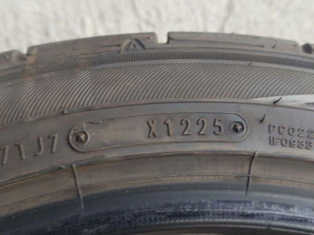 2025年製 DIREZZA 225/45R18 2本 バリ溝