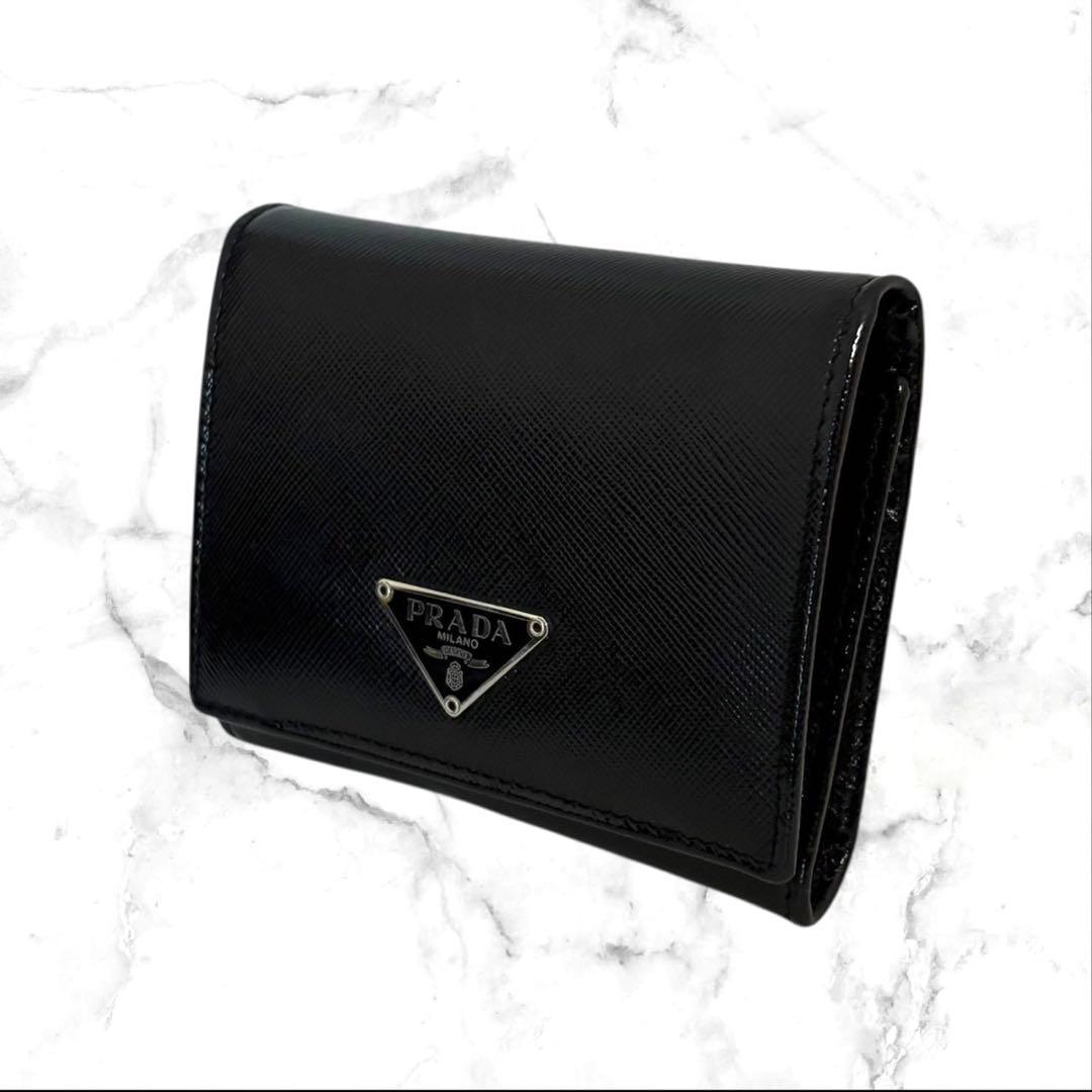 極上美品✨ PRADA プラダ 三つ折り財布 サフィアーノ ブラック 三角ロゴ