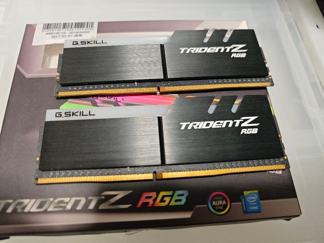 メモリー G.SKILL TRIDENT Z RGB 16gb DDR4 3000MHz