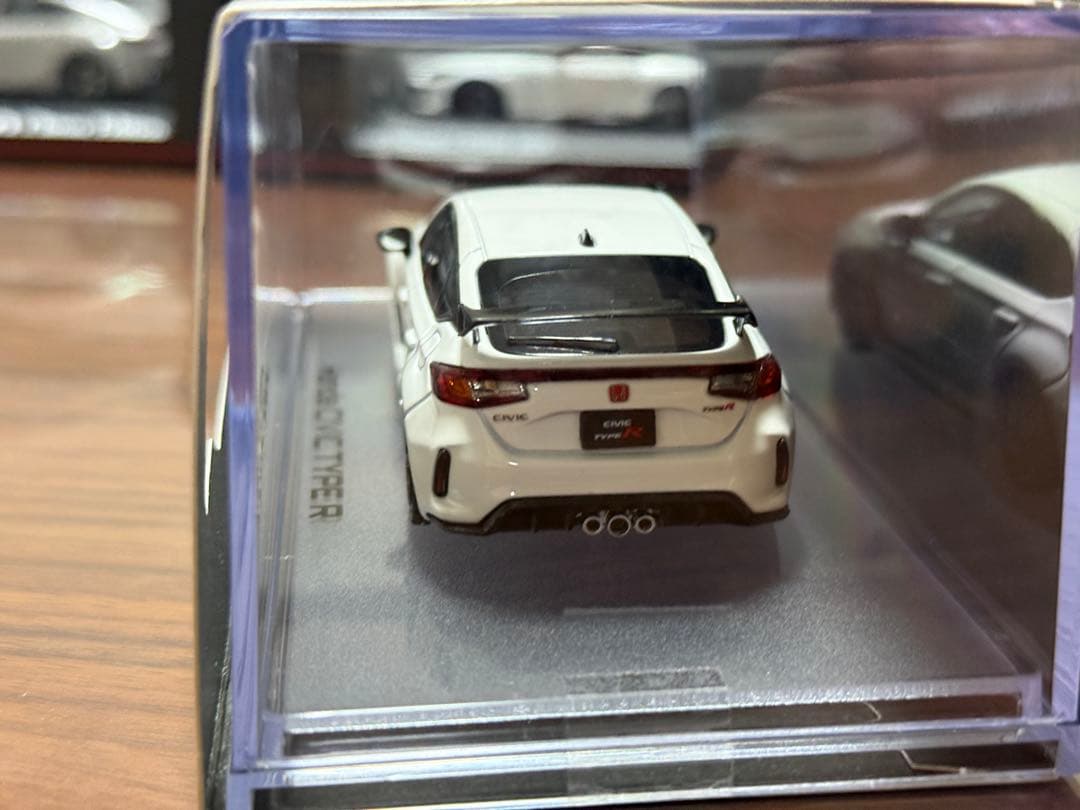 マ*ル様 FL5 チャンピオンシップホワイト ホビージャパン 1/43