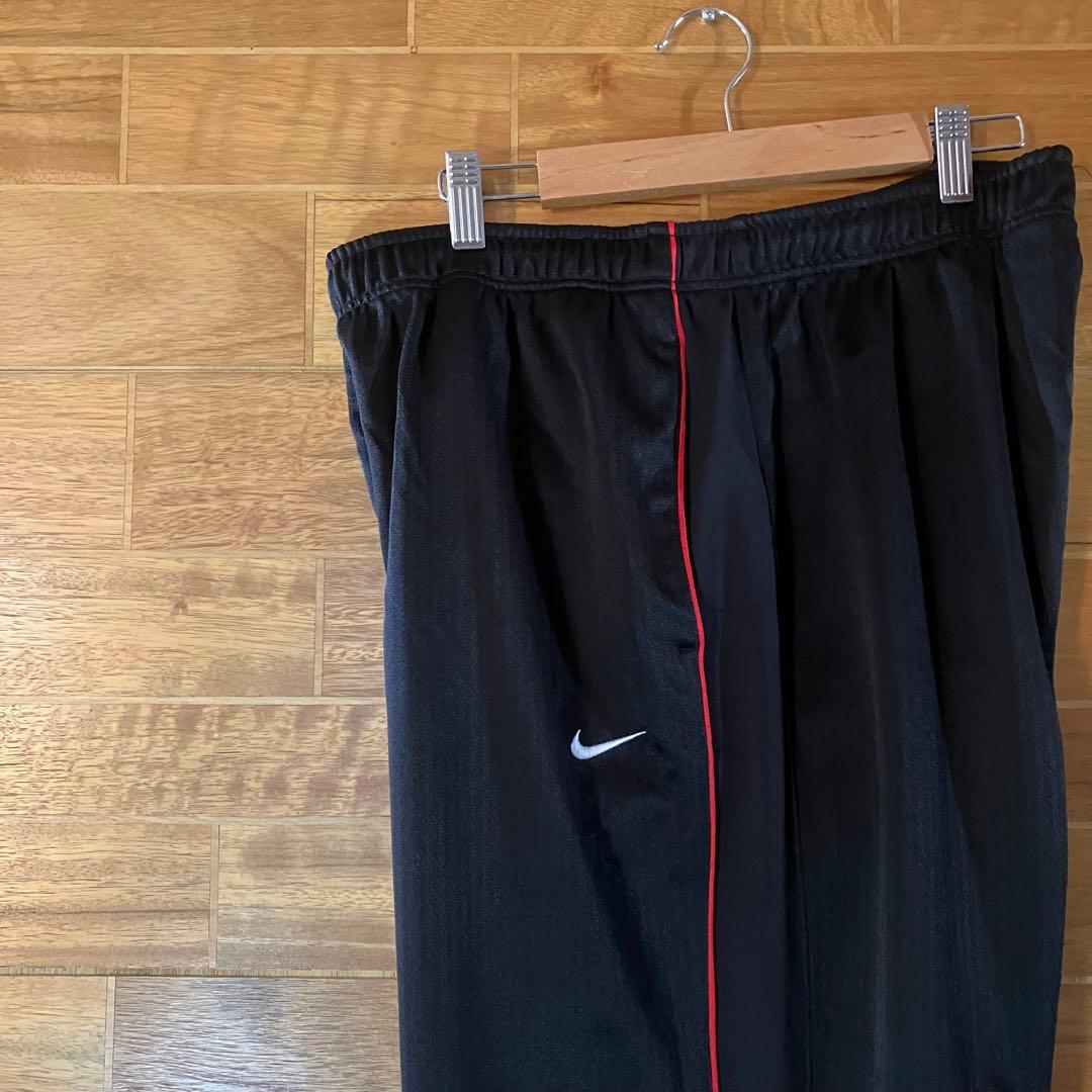 NIKE セットアップ　ジャージ　トラックジャケット　黒　赤　刺繍　XL