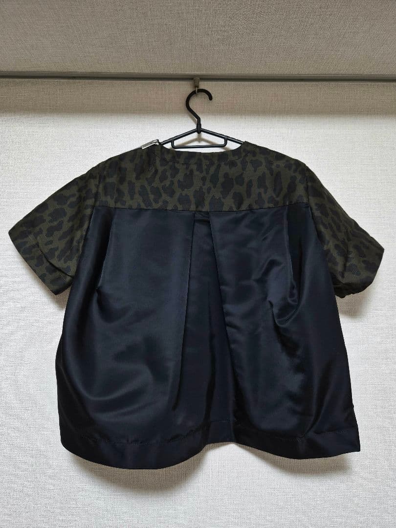sacai プルオーバー