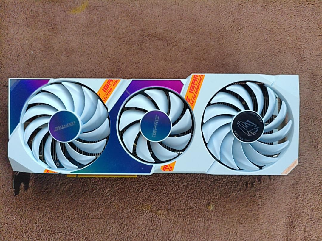 グラフィックボード・グラボ・ビデオカード iGame GeForce RTX 3060 Ultra W OC 12GB