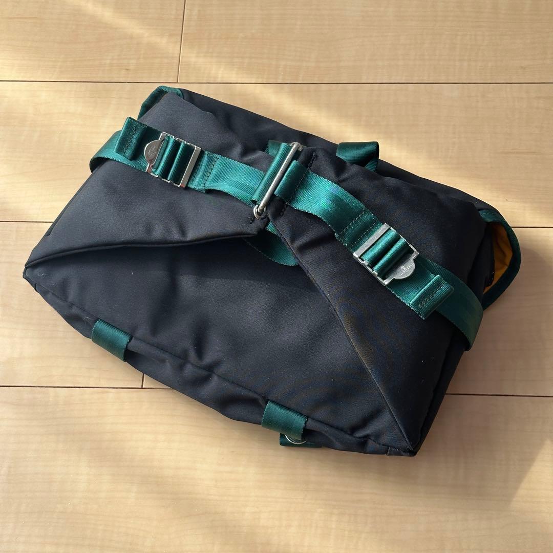 Vivienne Westwood ヴィヴィアン ウエストウッド ボディ バッグ