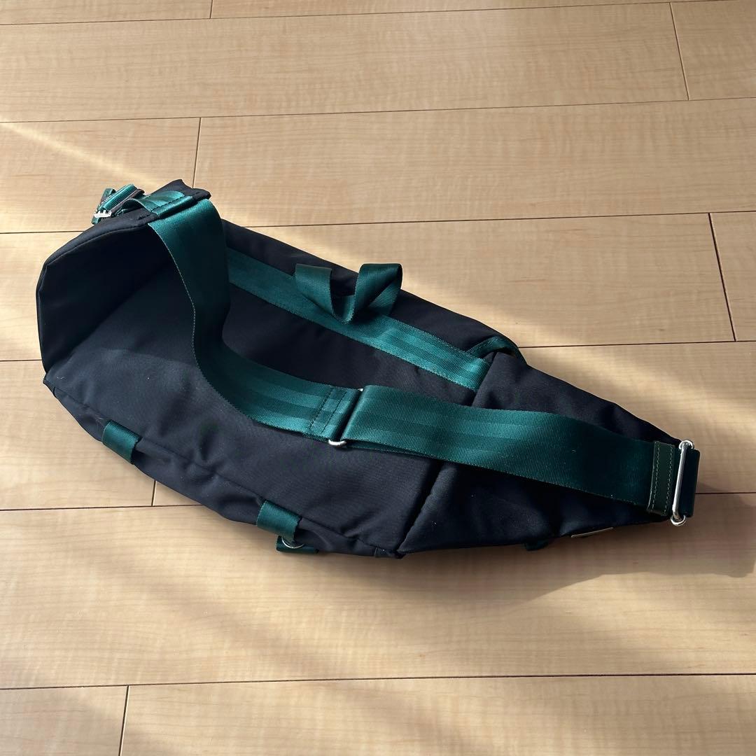 Vivienne Westwood ヴィヴィアン ウエストウッド ボディ バッグ