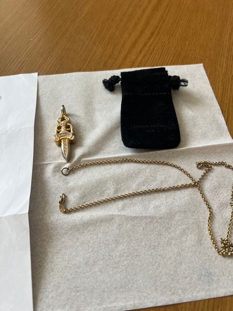 CHROME HEARTS？　ダガーダイヤネックレス