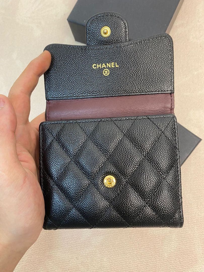 CHANEL 三つ折り財布 ボルドー ブラック キルティング