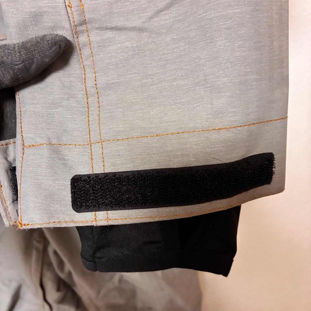 美品　ACC メンズ　スキー　スノボ　ウェア　つなぎ　M グレー　かっこいい