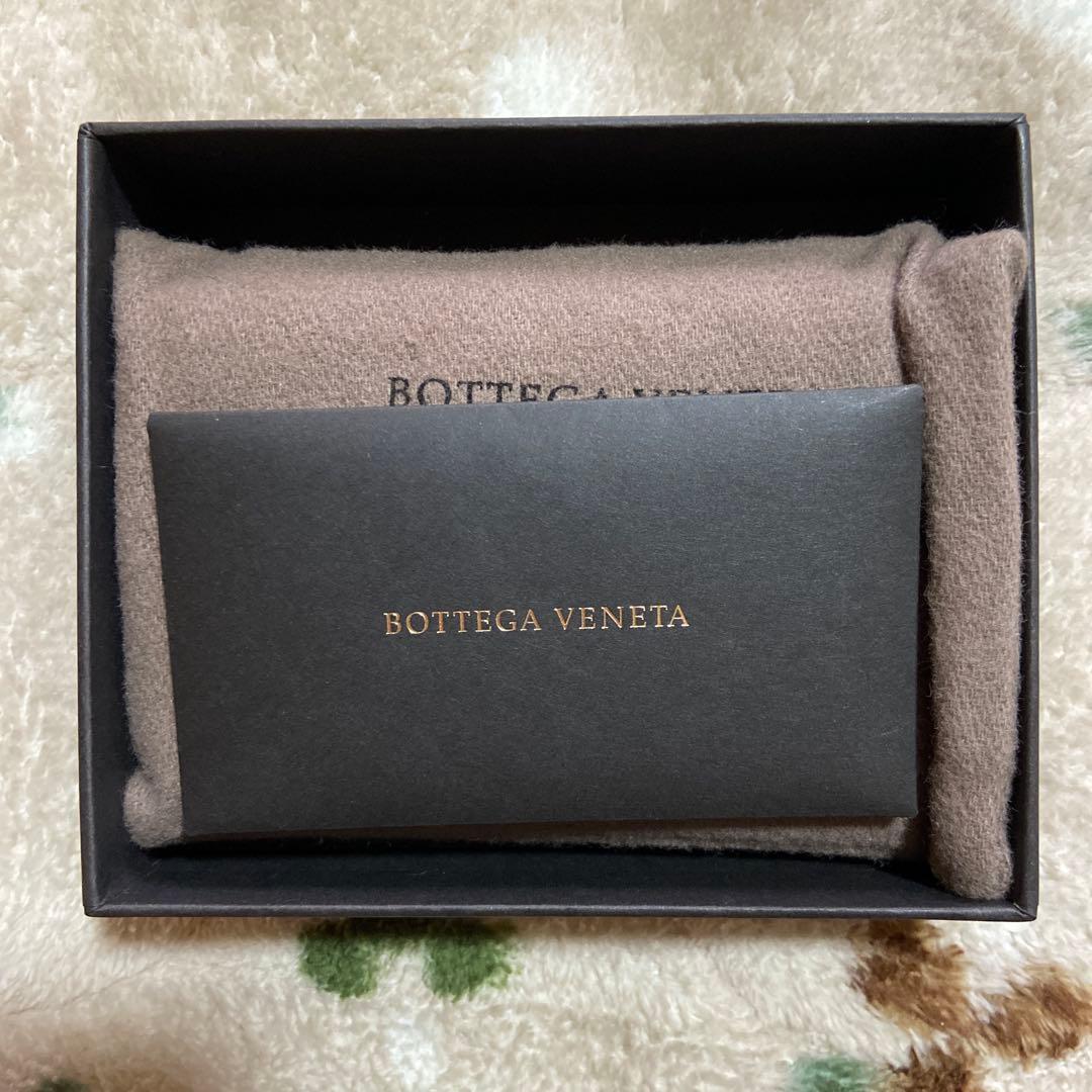 BOTTEGA VENETA　ボッテガヴェネタ　名刺入れ