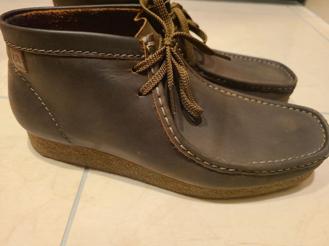 Clarks レザー　ワラビー モカシンブーツ　ビーズワックス