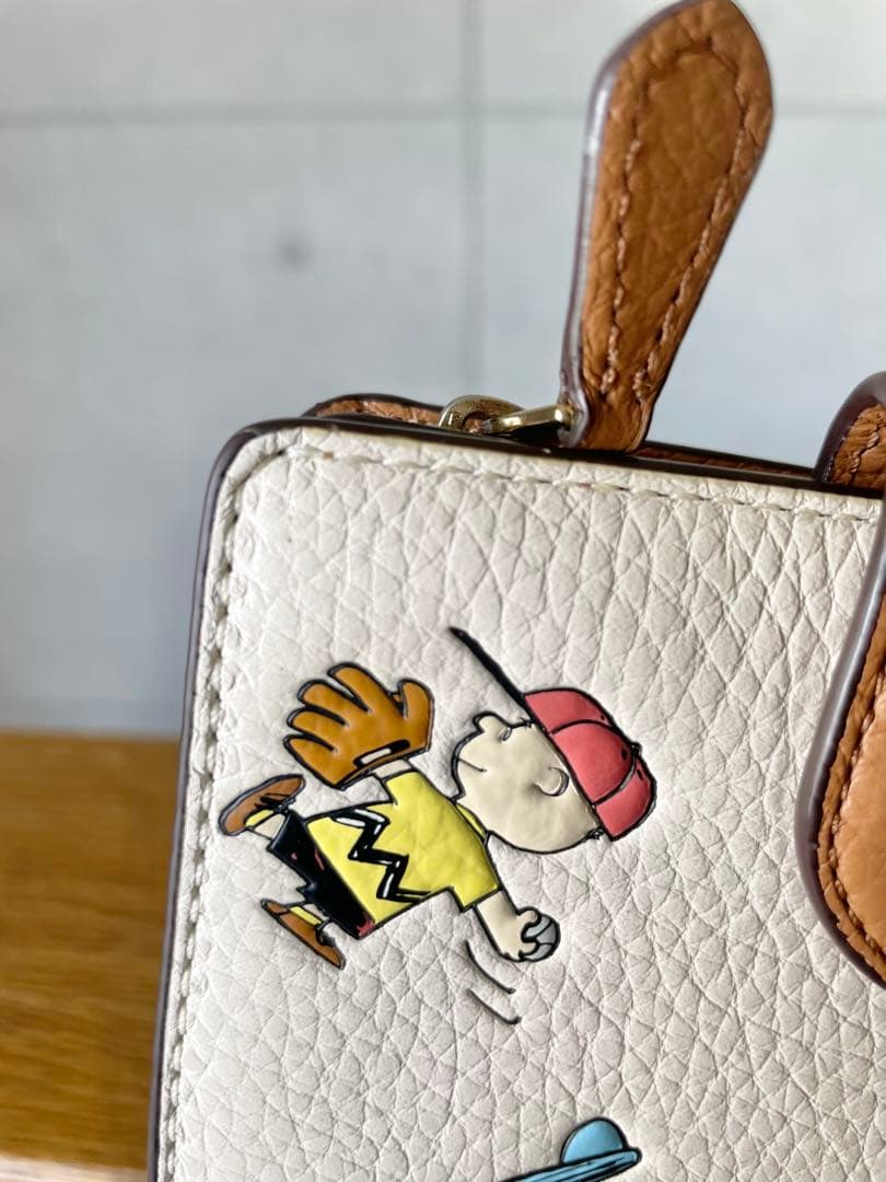 taeco52 様　COACH コーチ　二つ折り財布　スケート野球サーフィン