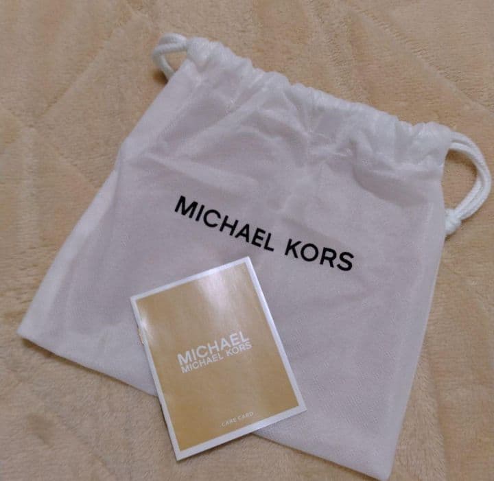 週末限定セール！ 【新品】MICHAEL KORS　財布＆パスケース　セット❢