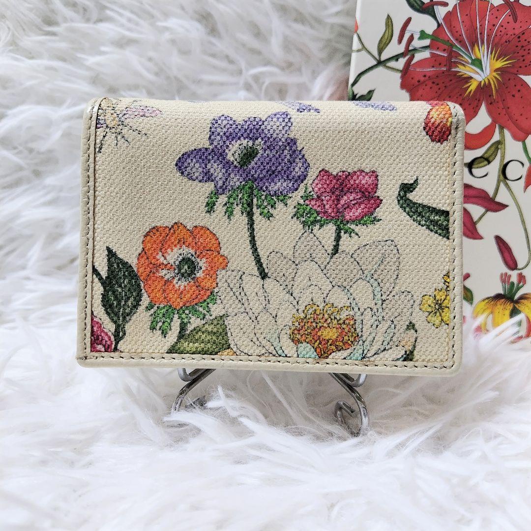 レア美品✨グッチ◇限定モデル二つ折り財布　ゴールド金具マーモントホワイトフローラ