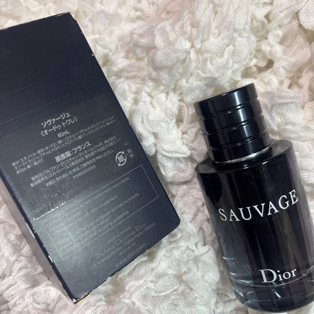 【値下げしました】Dior香水SAUVAGE 60ml（ほぼ未使用）ソヴァージュ