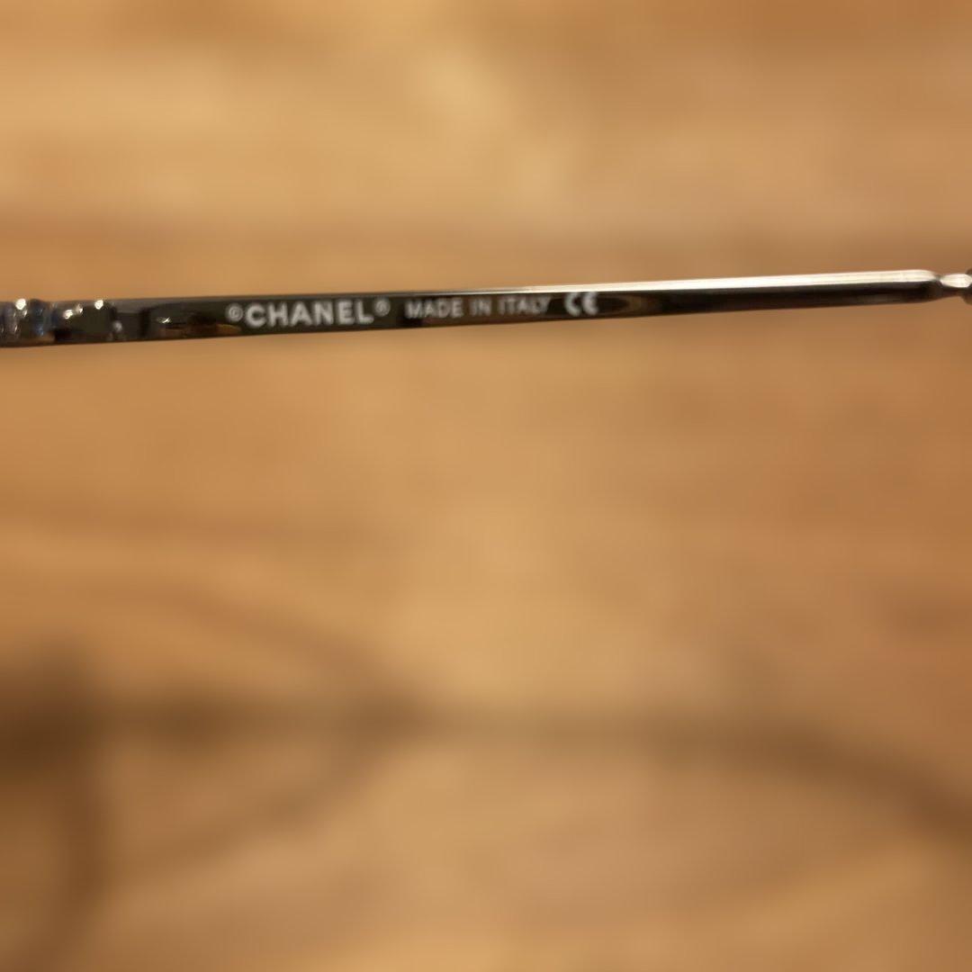 CHANEL シルバークリアサングラス 【おまけ】ケース付き