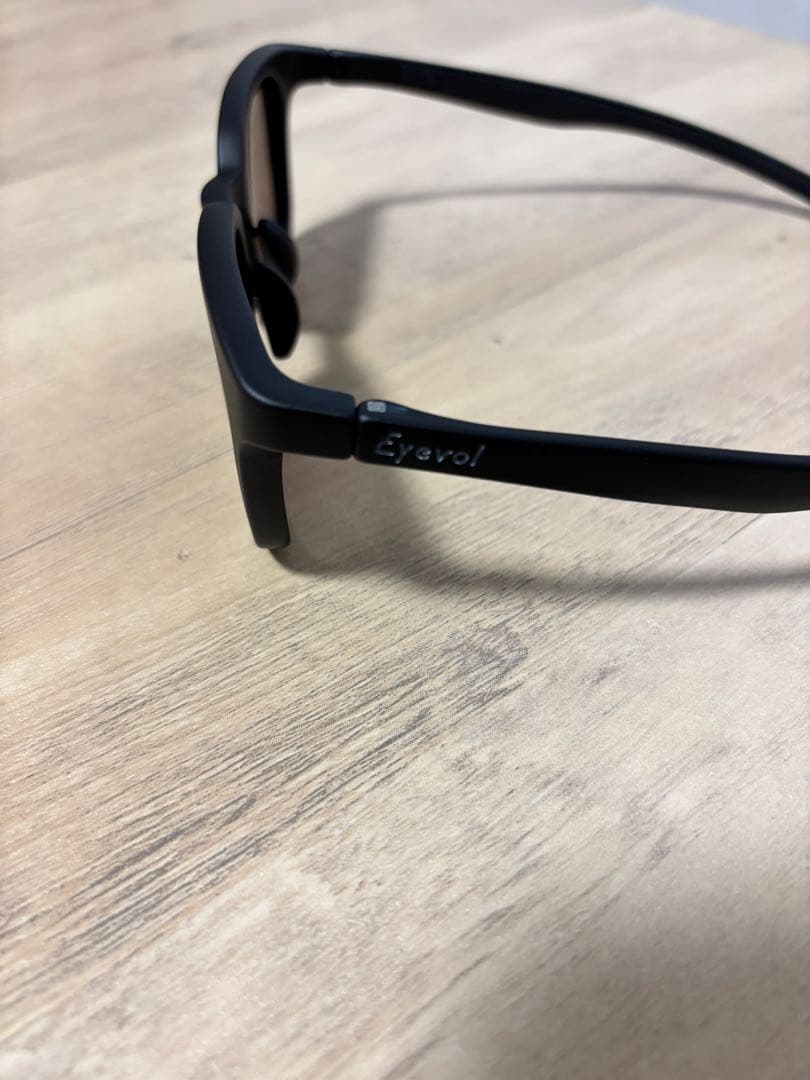 Eyevol HEATH III (53) MBK-DG サングラス ブラック