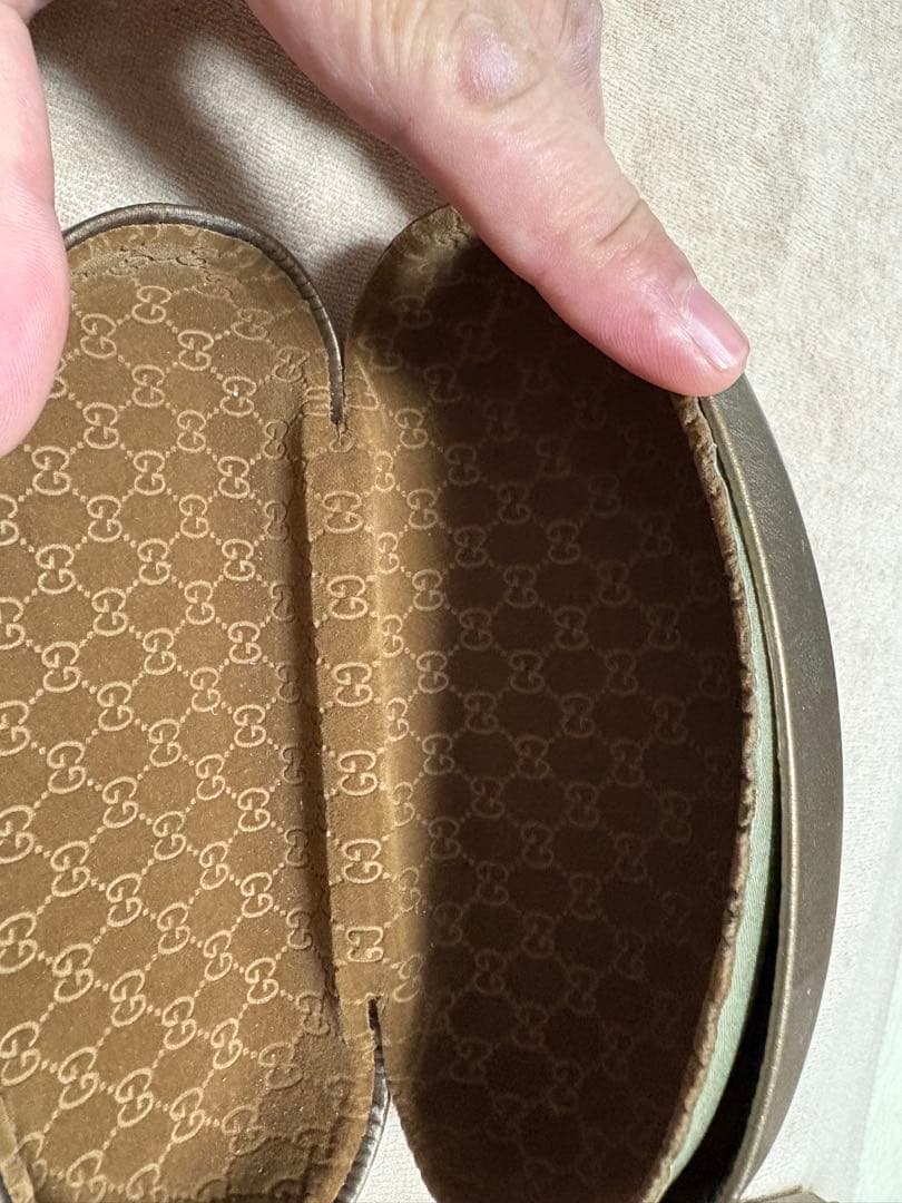 【値下げ依頼者様限定】GUCCI ダークグリーン サングラス