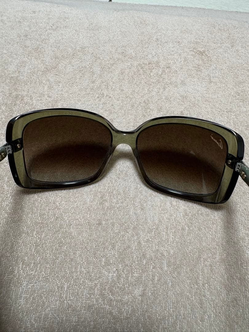 【値下げ依頼者様限定】GUCCI ダークグリーン サングラス