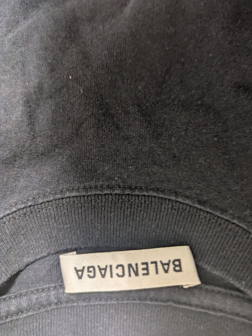 BALENCIAGA ブラック Tシャツ