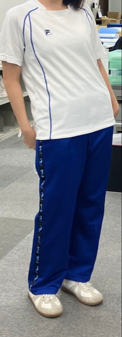 FILA フィラ　体操服　ジャージ　トレーニングウェア　上下４点セット　ブルー