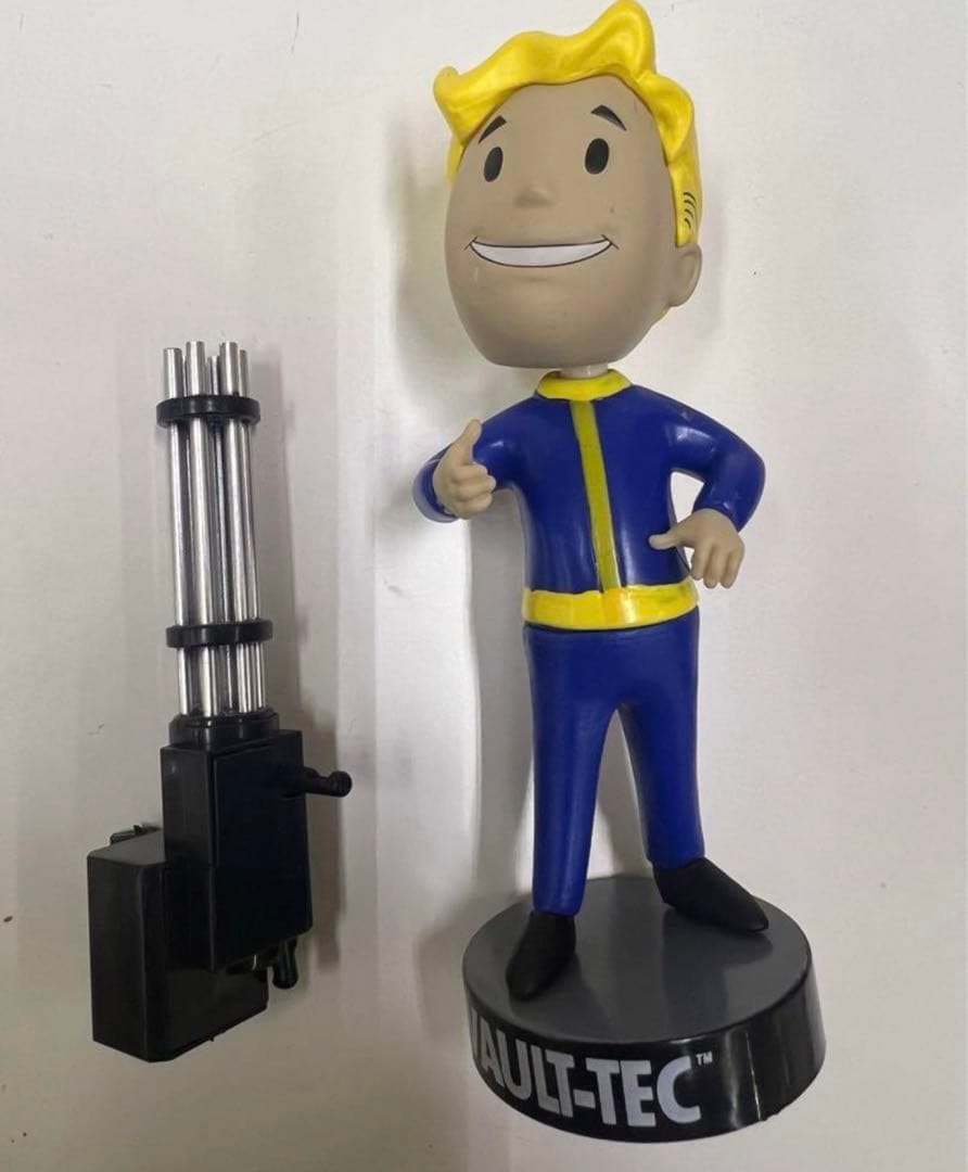 フォールアウト　Vault Boy Bobblehead BigGun 武器付