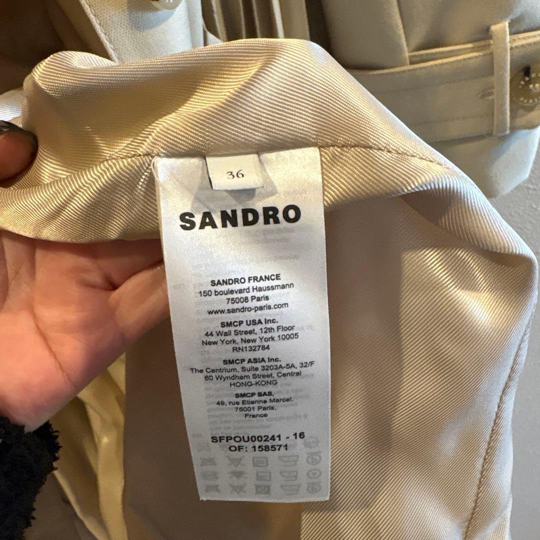 sandro ベージュプリーツトレンチコート
