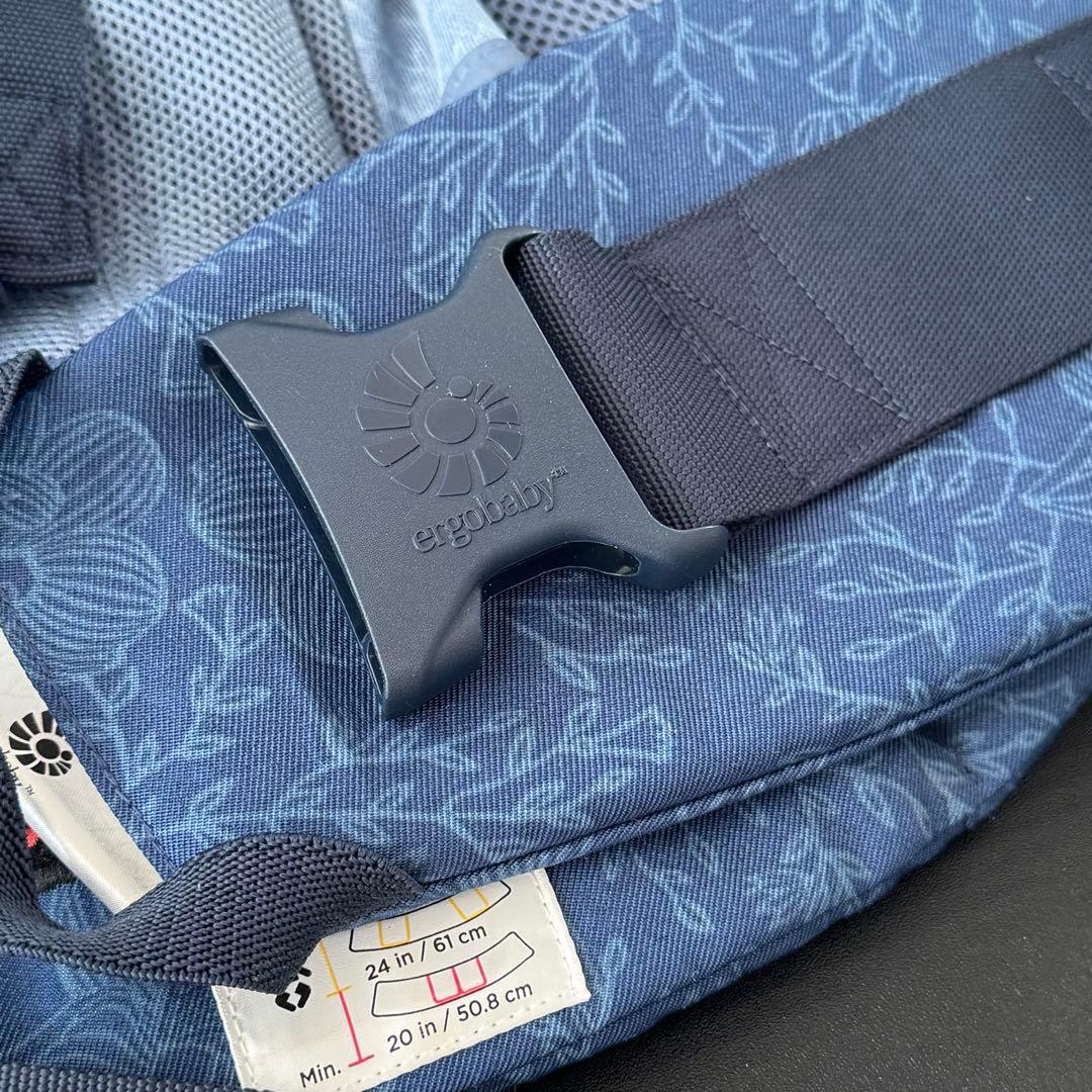 【美品】エルゴベビー OMNI360 クールエア 花柄 ブルーブルーム