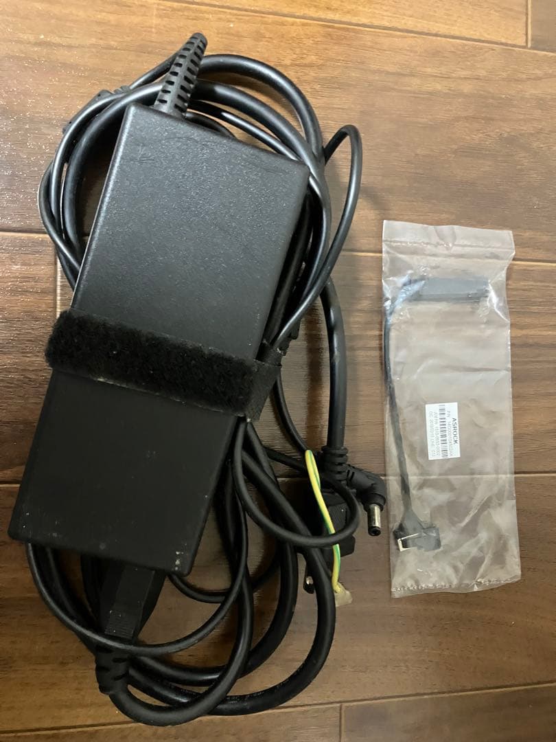 ASRock DeskMini A300 ベアボーンキット
