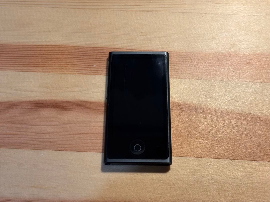 Apple iPod nano 第7世代 16GB ブラック