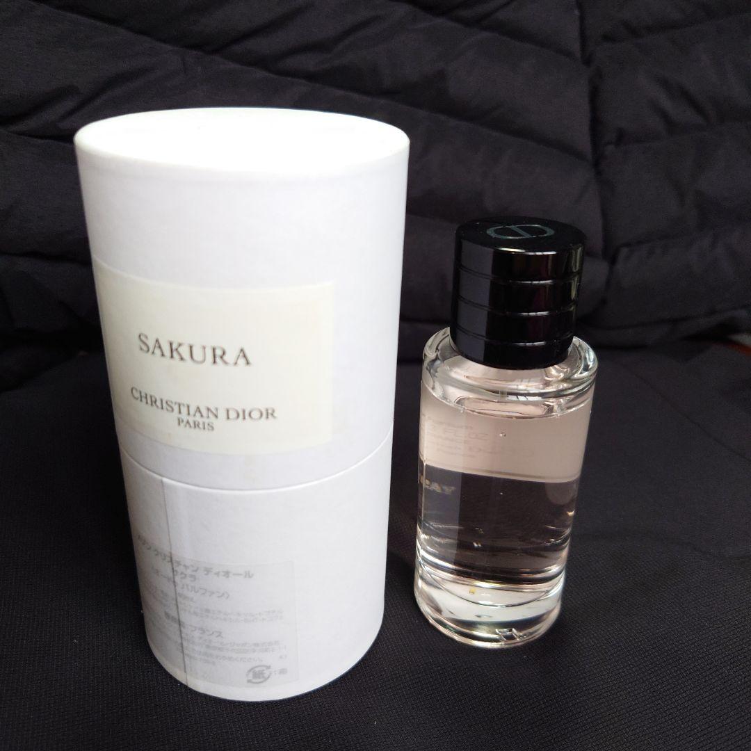 CHRISTIAN DIOR SAKURA　サクラ　香水 40ml