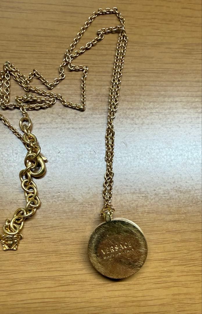 VERSACE ヴェルサーチ メドゥーサネックレス ゴールド ※箱無し