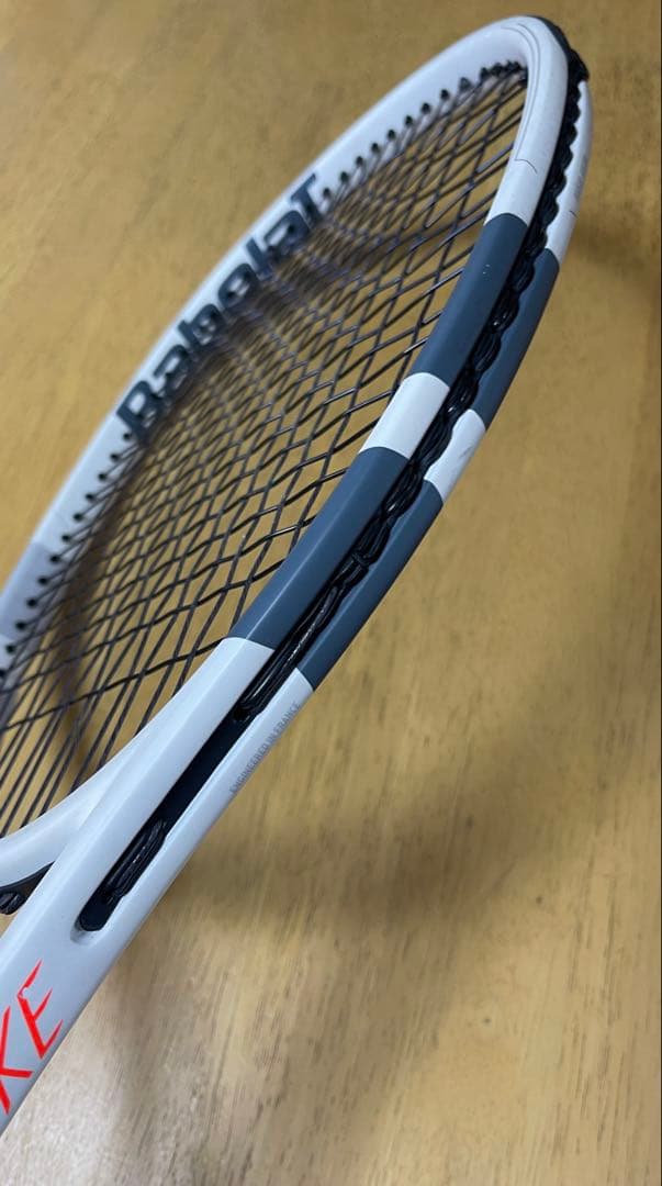 美品　Babolat Pure Strike VS バボラ　ピュアストライクVS