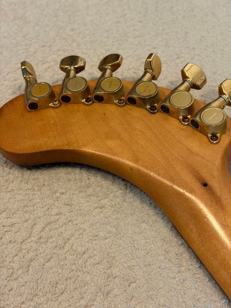 中古FERNANDES ZO-3 ゾーさん エレキギター　アンプから音出ます。