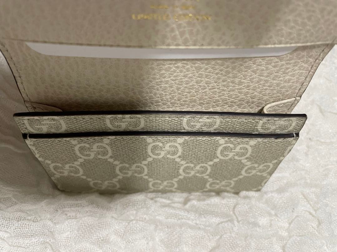 【GUCCI】 新品未使用 ダブルGバイカラーカードケース