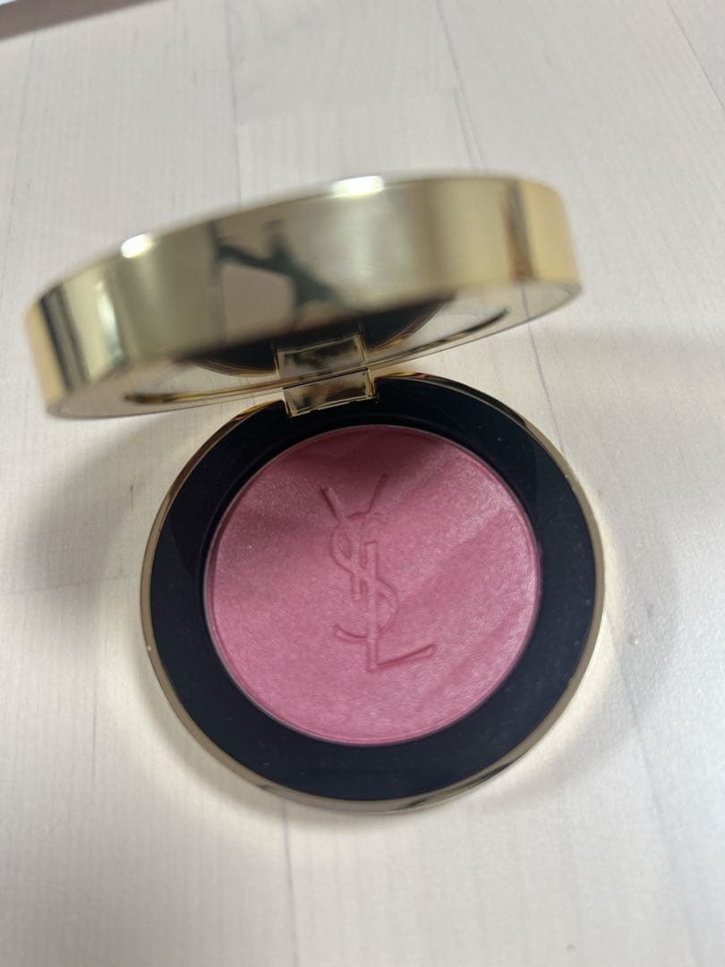YSL メイクミーブラッシュパウダーsチーク 44