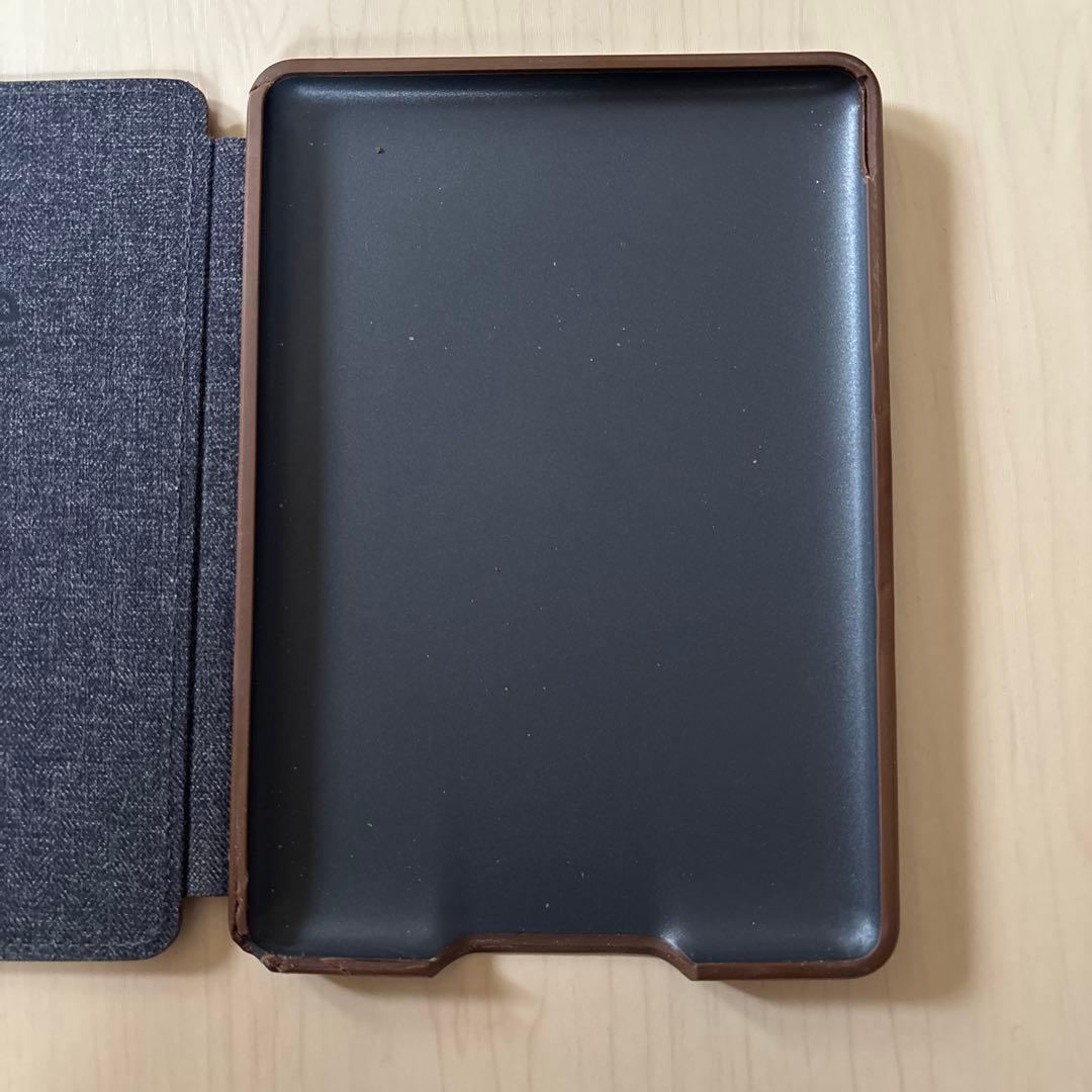 Kindle Paperwhite Wi-Fiモデル　第7世代　純正ケース付き