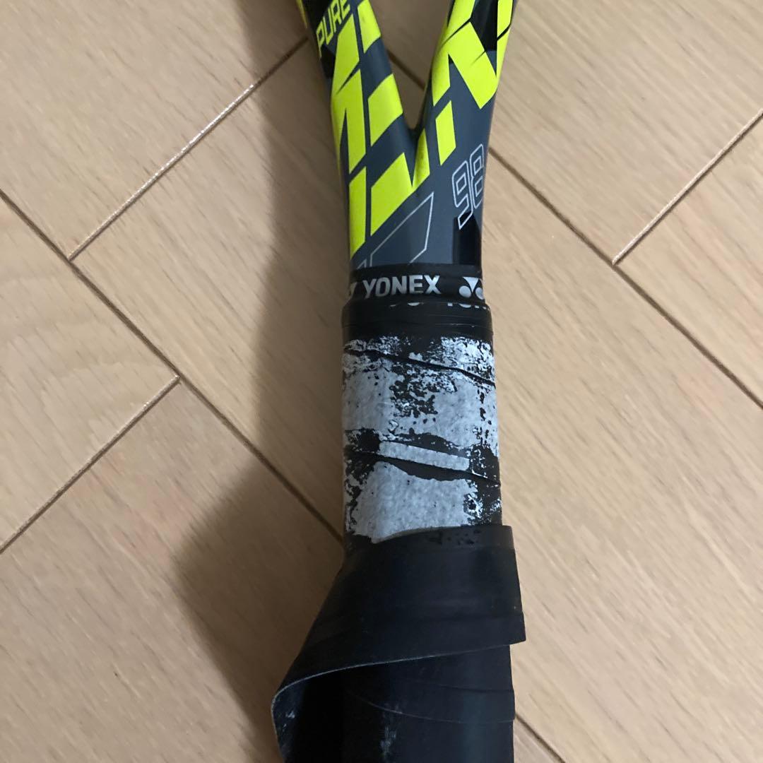 Babolat ピュアアエロ 98 G3 テニスラケット　2023