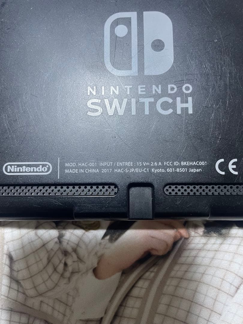 ド*ム様 Nintendo SWITCH 本体 2017年製 HAC-001