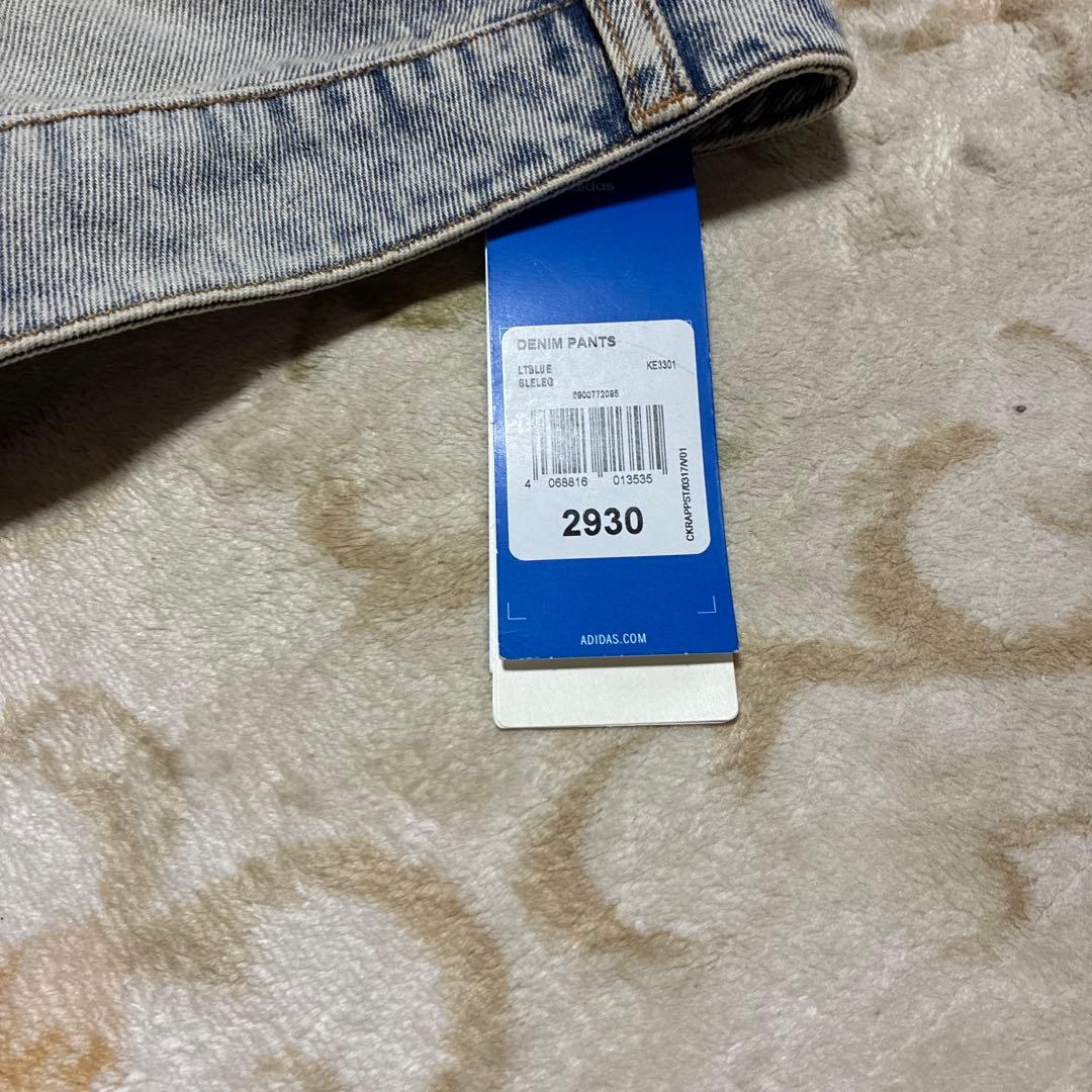 新品 adidasルーズデニム ディストレスト パンツ ダメージ加工 ブルー
