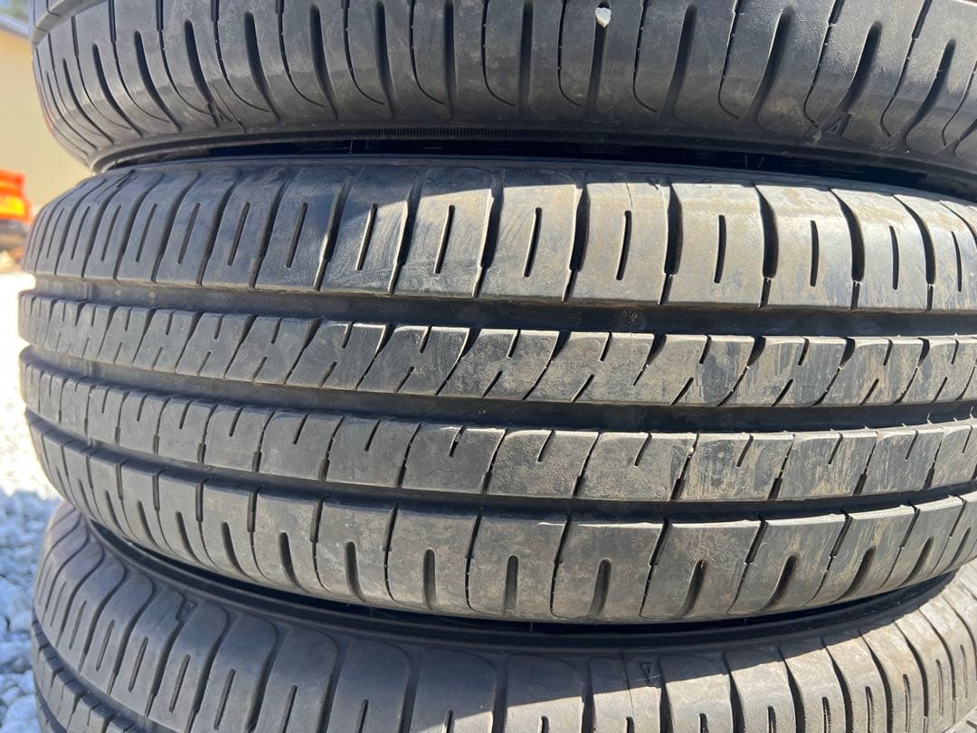 ダンロップ　エナセーブ　ec204 175/65r15 24年製　バリ山　9部山