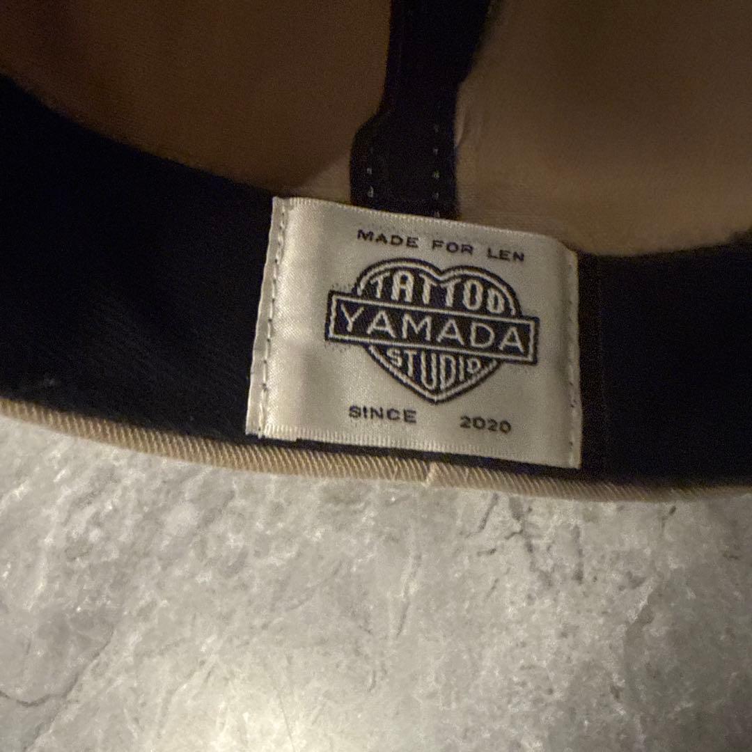 シャンシャン、EAT SHIT TATTOO & DIE キャップ